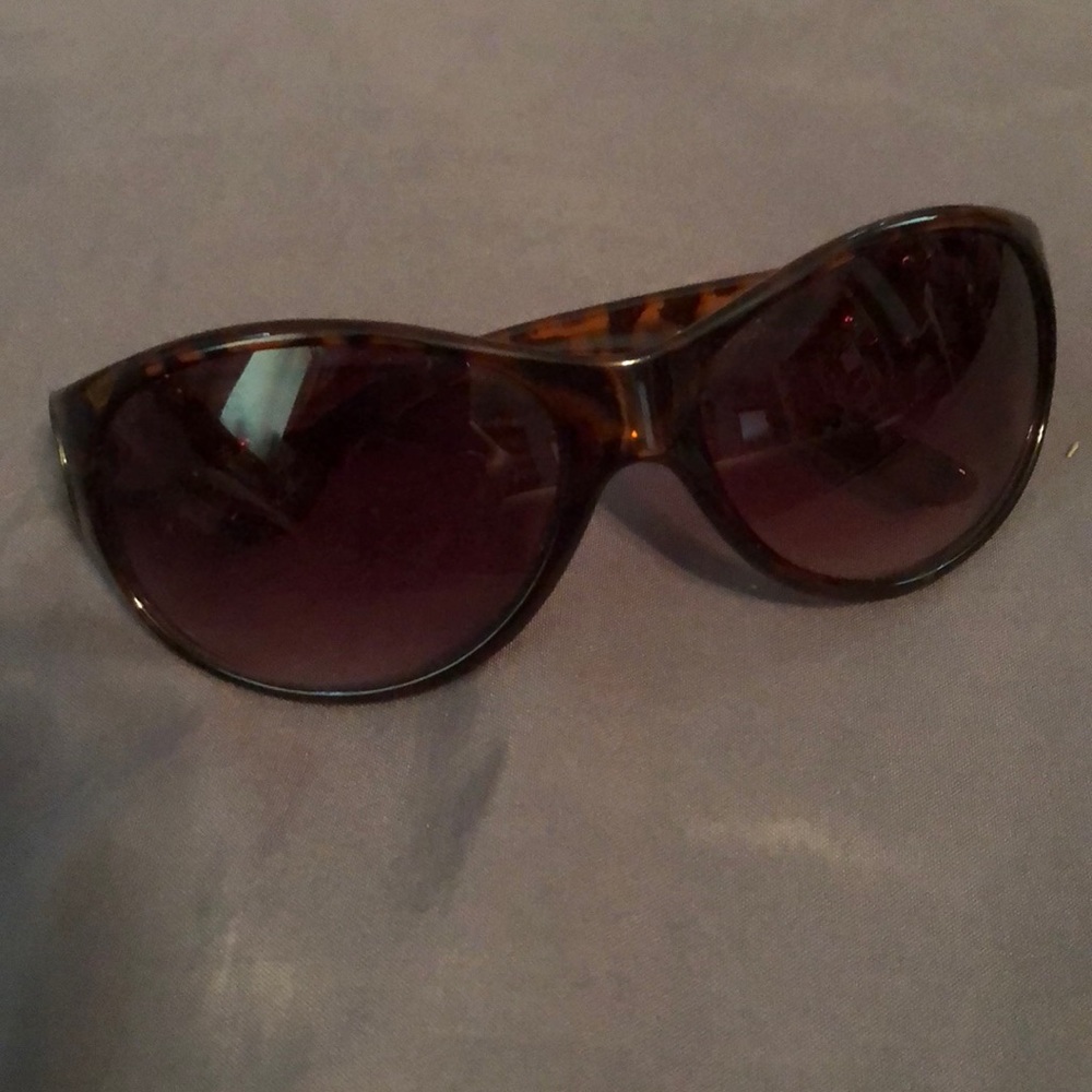 Foster Grant Sunglasses